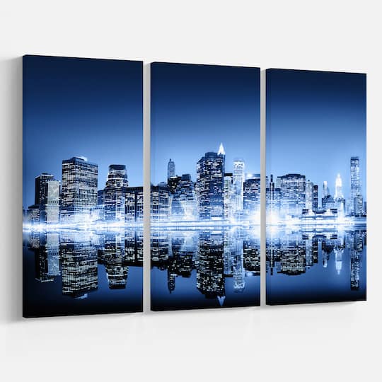 Designart - Night New York City Mirrored - Cityscape Canvas Art Print